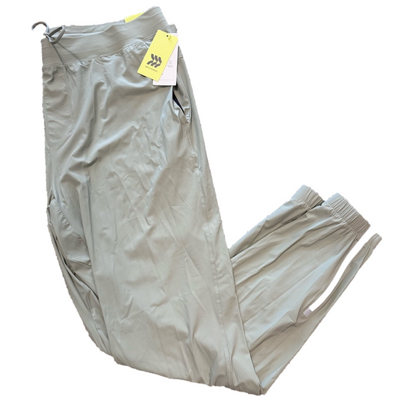 all in motion Other - NWT running joggers